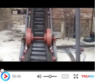 大傾角皮帶輸送機視頻