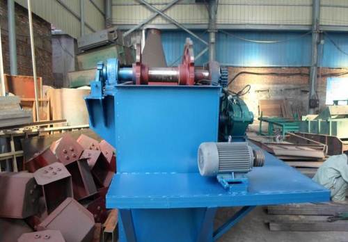 板鏈斗式提升機 www.tishengjixie.com